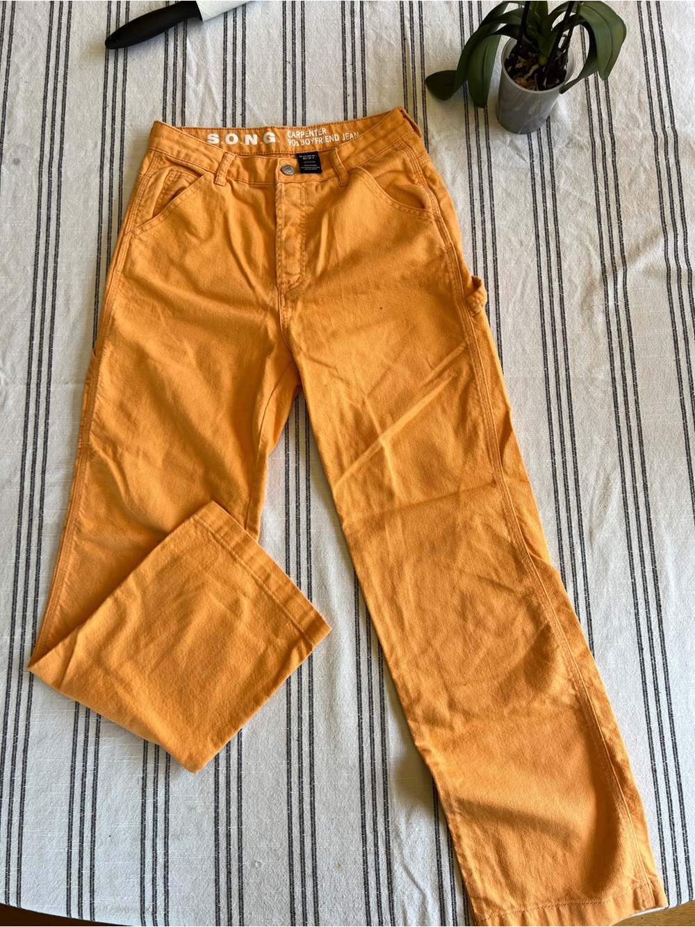SONG Orange Women’s Boyfriend Jeans - Relaxed Fit